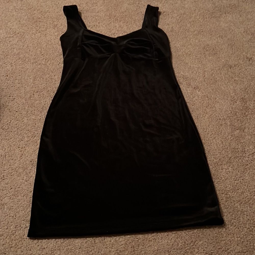 Forever 21 small velvet dress - Picture 2 of 5